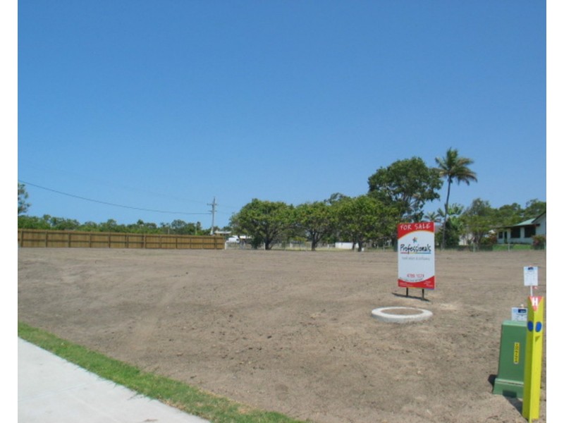 3 Harrison Court, Bowen QLD 4805