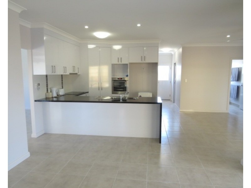 41 Dalrymple Street, Bowen QLD 4805