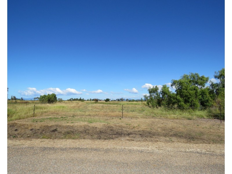 26 Ascot Crescent, Bowen QLD 4805