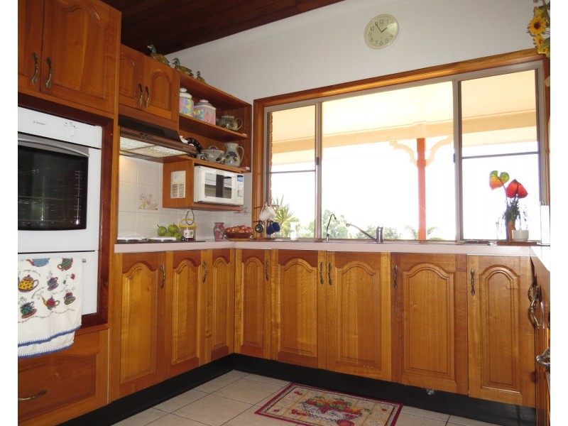 23 Banksia Street, Bowen QLD 4805