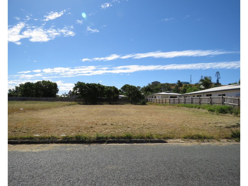 6 Russell Street, Bowen QLD 4805