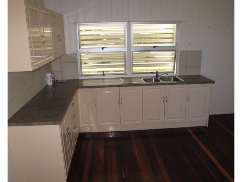 81 Gordon Street, Bowen QLD 4805