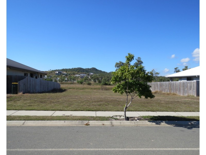 44 Scenic Drive, Bowen QLD 4805