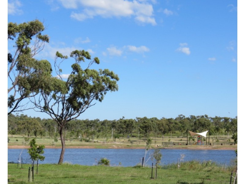 22 Scenic Drive, Bowen QLD 4805
