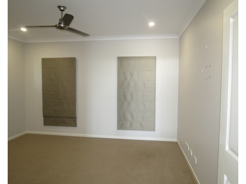 107 Ocean View Drive, Bowen QLD 4805
