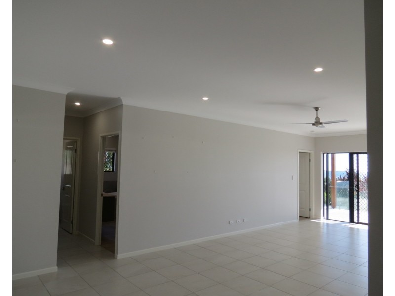 107 Ocean View Drive, Bowen QLD 4805