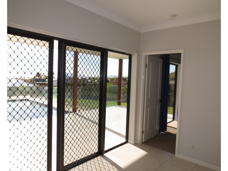 107 Ocean View Drive, Bowen QLD 4805