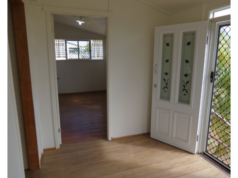 59 Reynolds Street, Bowen QLD 4805