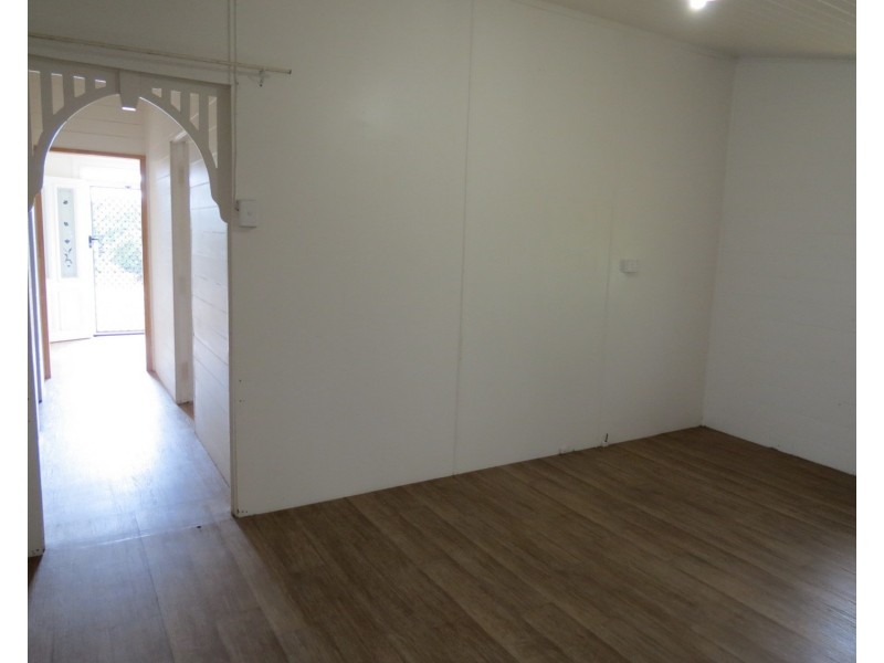 59 Reynolds Street, Bowen QLD 4805