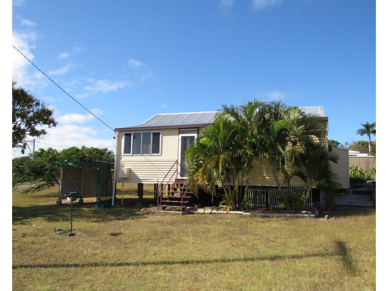 59 Reynolds Street, Bowen QLD 4805