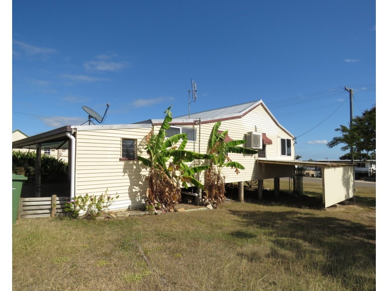 59 Reynolds Street, Bowen QLD 4805