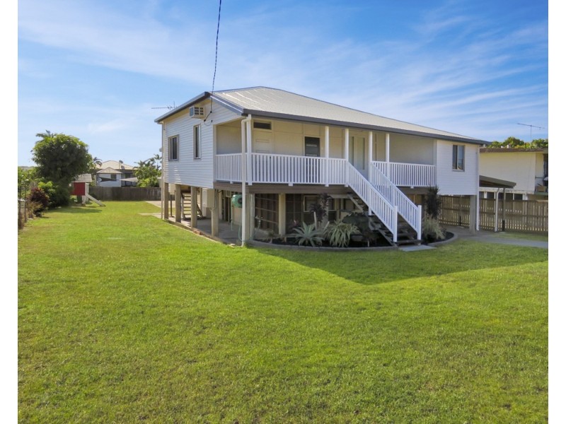 38 Reynolds Street, Bowen QLD 4805