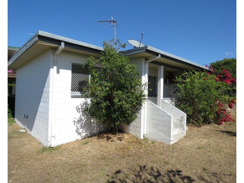 12 Casuarina Street, Bowen QLD 4805