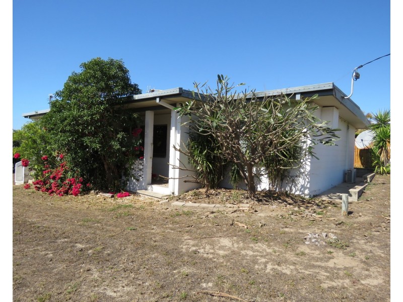 12 Casuarina Street, Bowen QLD 4805