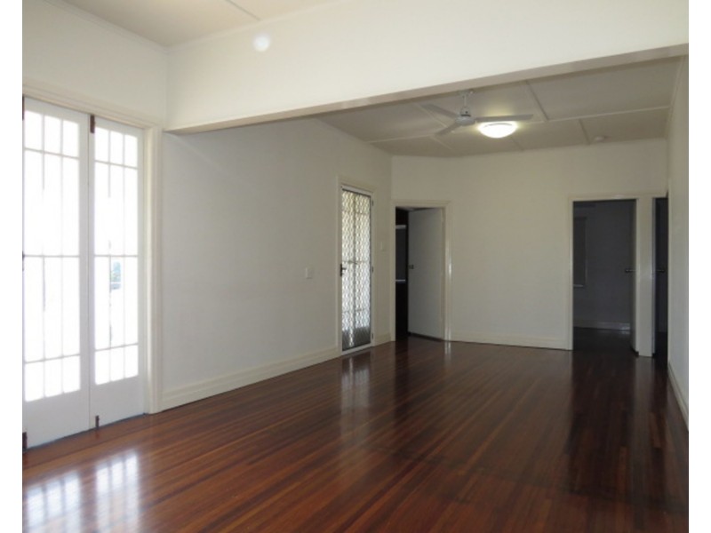 77 Tollington Road, Bowen QLD 4805