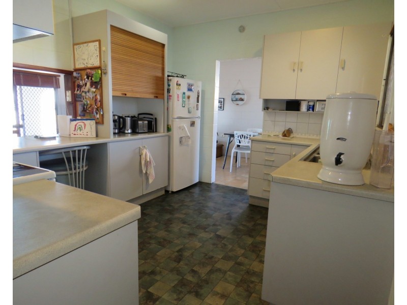 6 Quay Street, Bowen QLD 4805