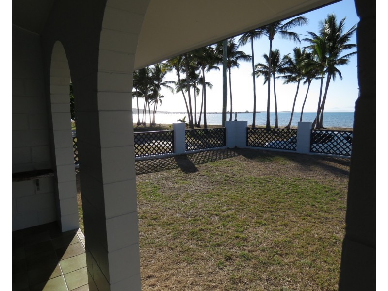 6 Quay Street, Bowen QLD 4805