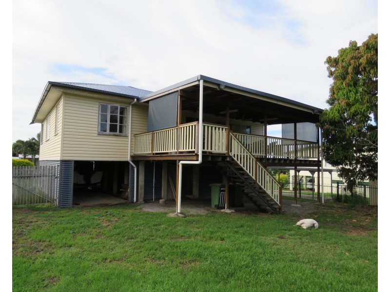 105 Powell Street, Bowen QLD 4805
