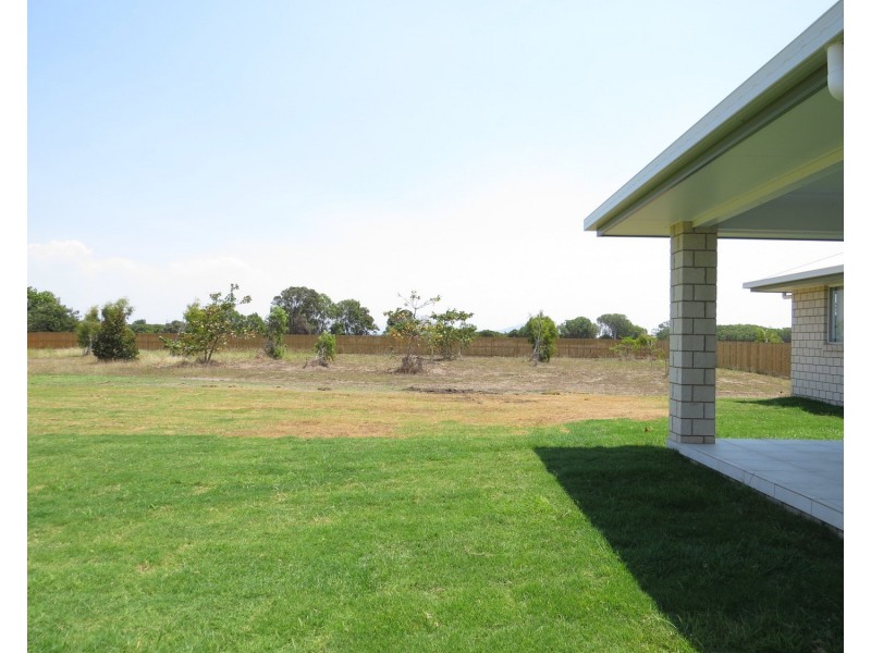 34 Lucinda Place, Bowen QLD 4805