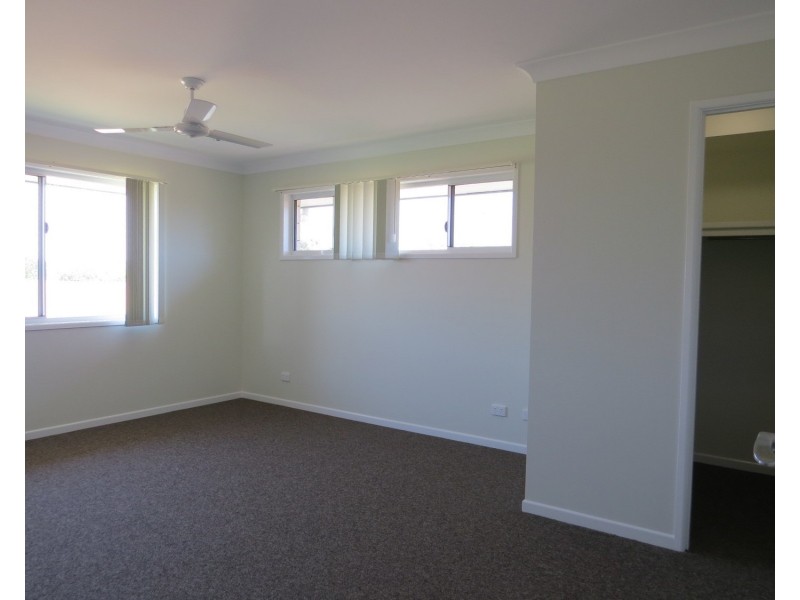 34 Lucinda Place, Bowen QLD 4805