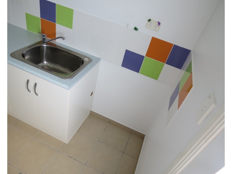 42 Whyte Avenue, Brisk Bay QLD 4805