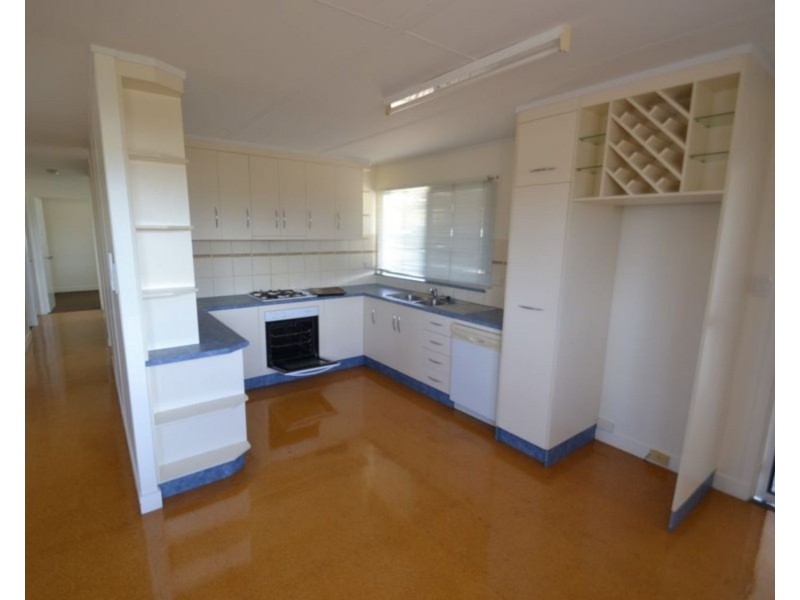 88 Powell Street, Bowen QLD 4805