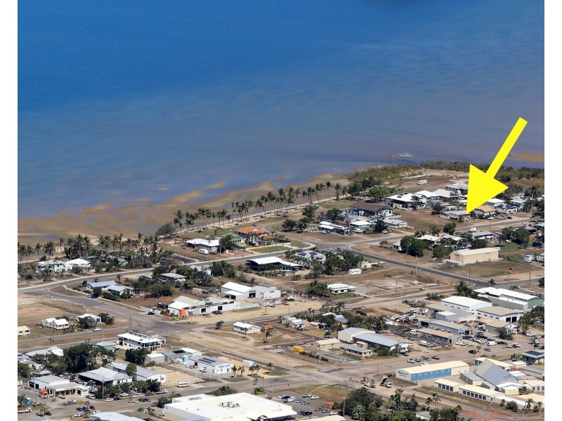 25 Thomas Street, Bowen QLD 4805