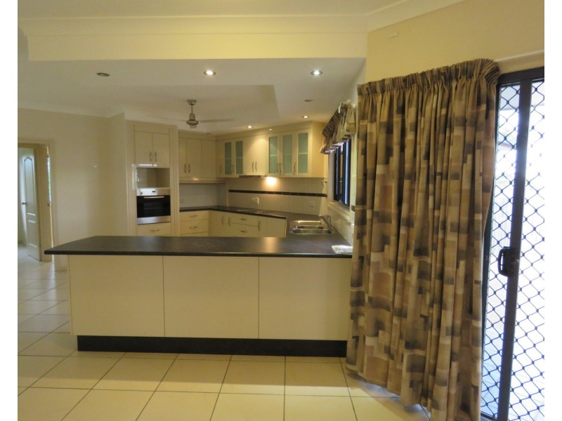 2 McDonnell Place, Bowen QLD 4805