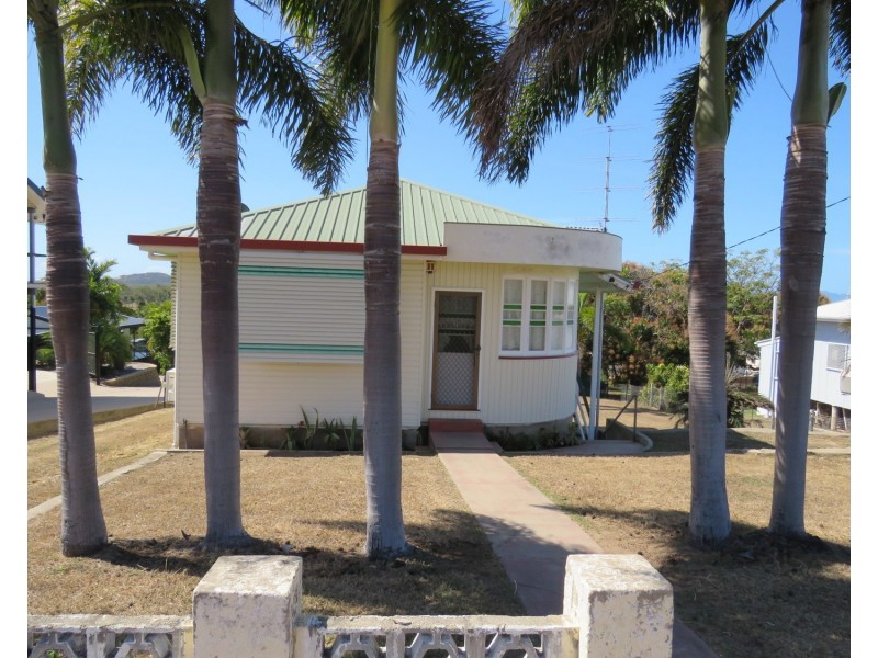 52 Gregory Street, Bowen QLD 4805