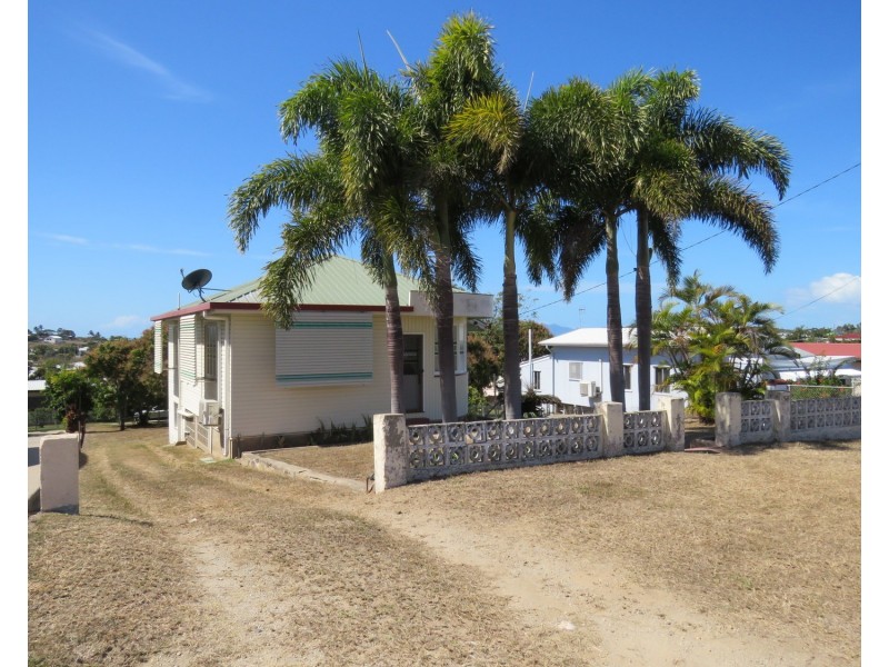 52 Gregory Street, Bowen QLD 4805