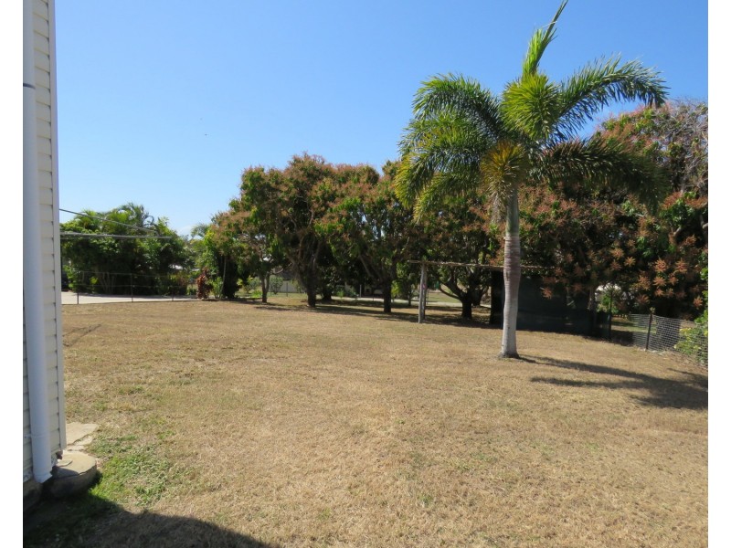 52 Gregory Street, Bowen QLD 4805