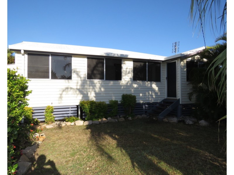 67 Murroona Street, Bowen QLD 4805