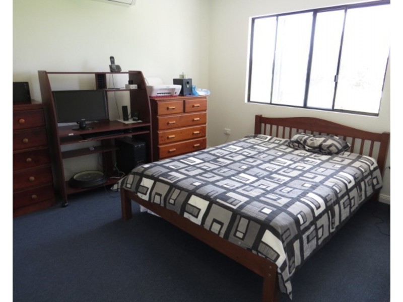 129 Inveroona Road, Bowen QLD 4805