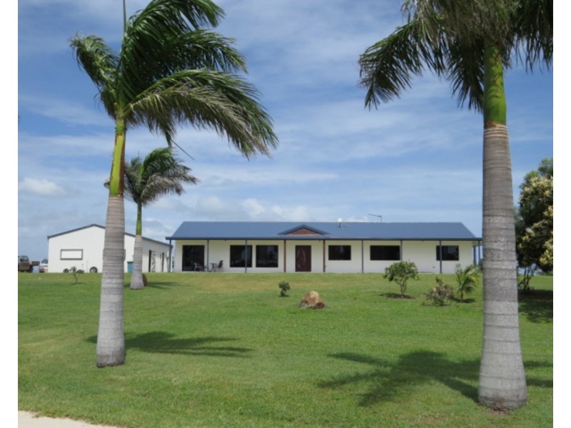 129 Inveroona Road, Bowen QLD 4805