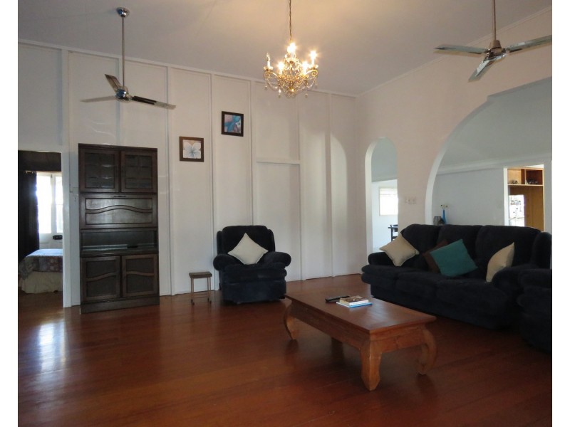 23 Gordon Street, Bowen QLD 4805