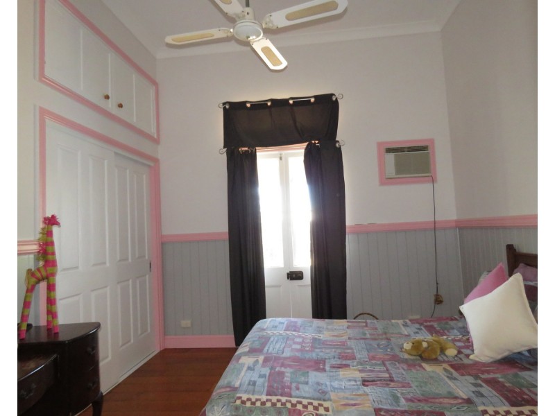 23 Gordon Street, Bowen QLD 4805