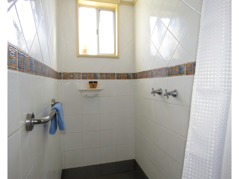 23 Gordon Street, Bowen QLD 4805