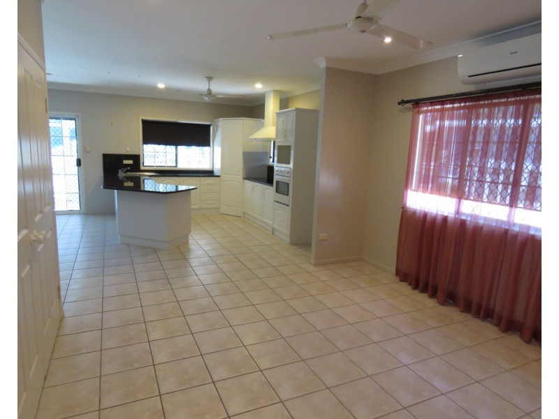 24 Horseshoe Bay Road, Bowen QLD 4805