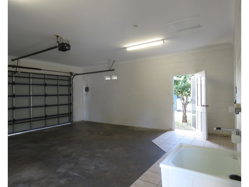 24 Horseshoe Bay Road, Bowen QLD 4805