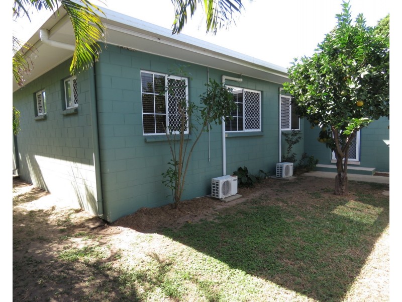 24 Horseshoe Bay Road, Bowen QLD 4805