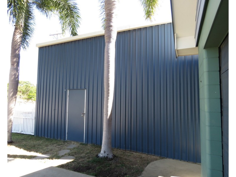 24 Horseshoe Bay Road, Bowen QLD 4805