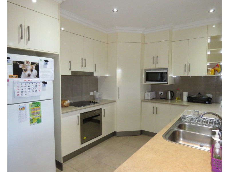 17 Matthews Street, Bowen QLD 4805
