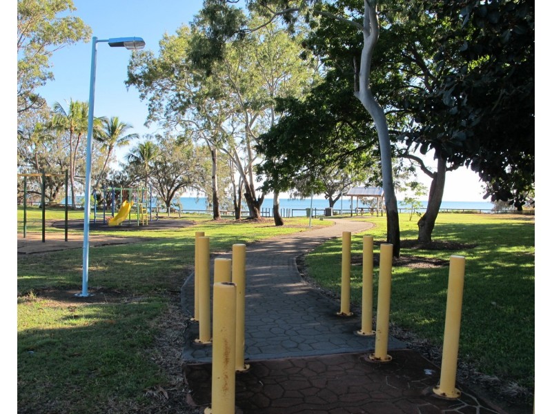 73 Horseshoe Bay Road, Bowen QLD 4805