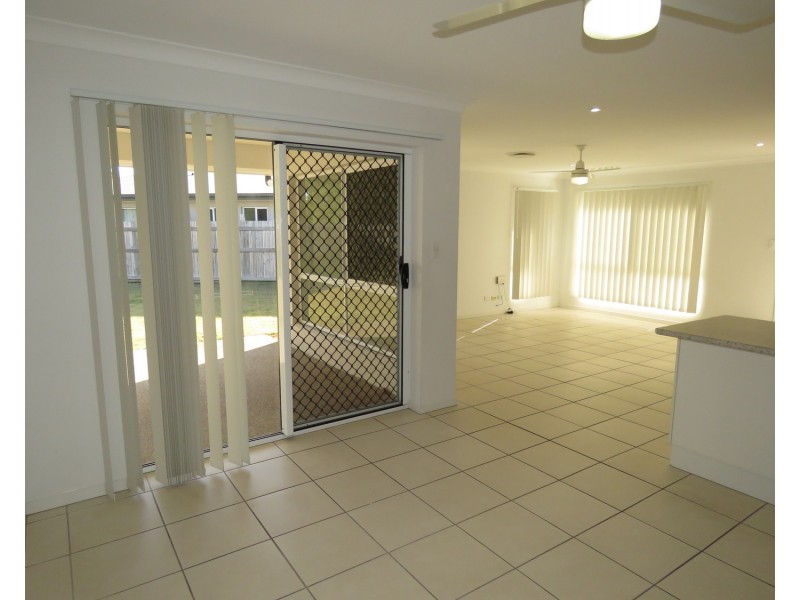 17 Nautilus Street, Bowen QLD 4805