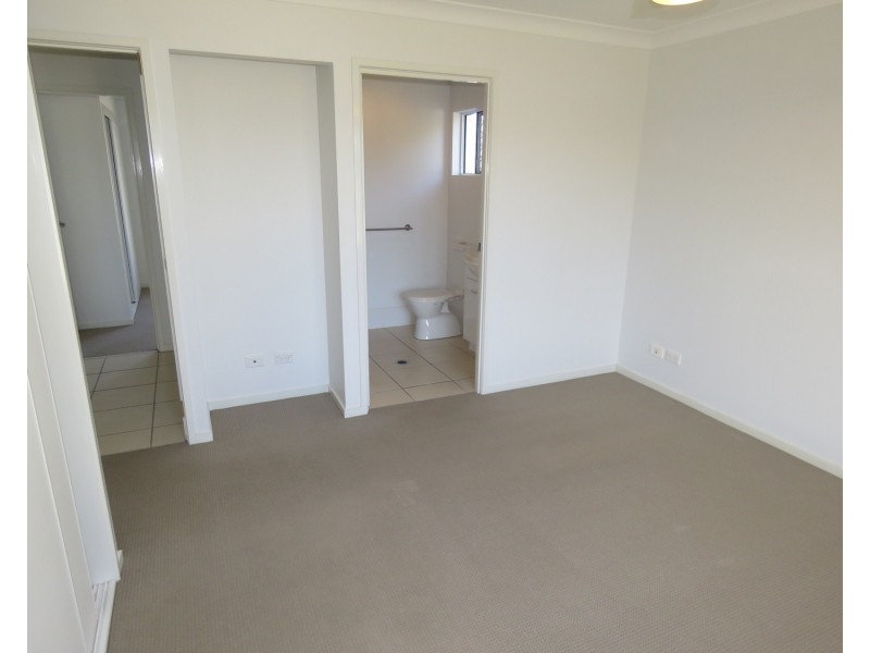 17 Nautilus Street, Bowen QLD 4805