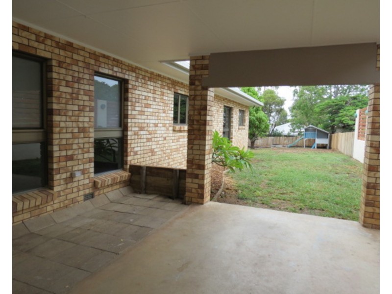 4A Kennedy Street, Bowen QLD 4805