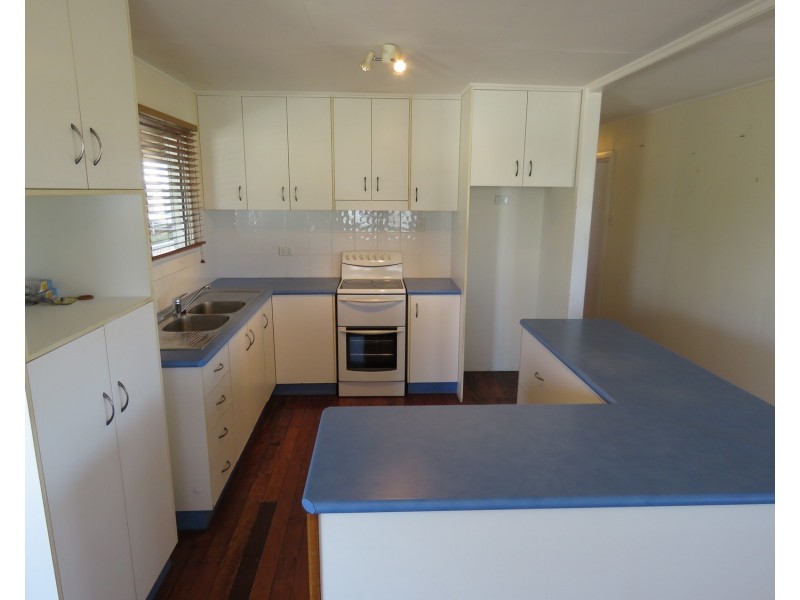 3 Sinclair Street, Bowen QLD 4805