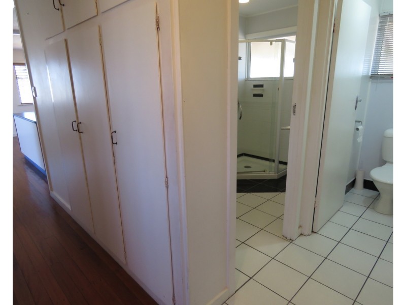 3 Sinclair Street, Bowen QLD 4805