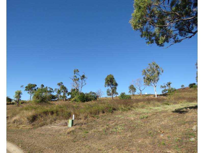 20 Sunshine Court, Bowen QLD 4805