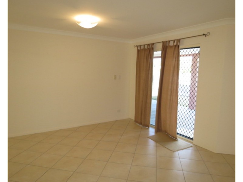 5 Lemon Grove, Bowen QLD 4805